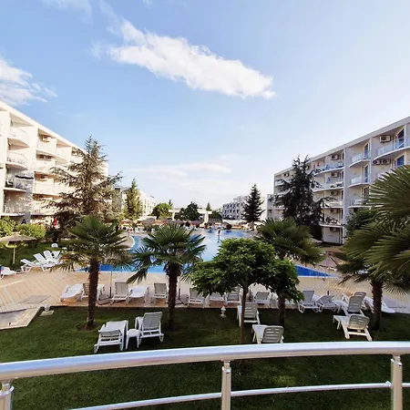 Aparthotel Elena's Lux - Town & Sea View - Atlantis 4*