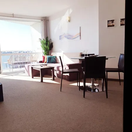 Elena's Lux - Town & Sea View - Atlantis Aparthotel