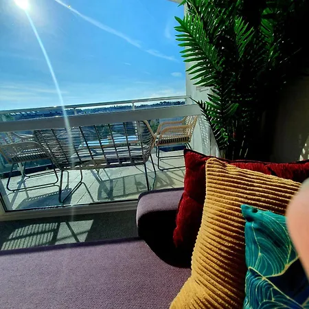 Elena's Lux - Town & Sea View - Atlantis Aparthotel