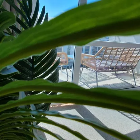 Elena's Lux - Town & Sea View - Atlantis Sarafovo