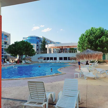 מלון דירות Elena's Lux - Town & Sea View - Atlantis 4*