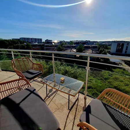 Elena's Lux - Town & Sea View - Atlantis מלון דירות סרפובו