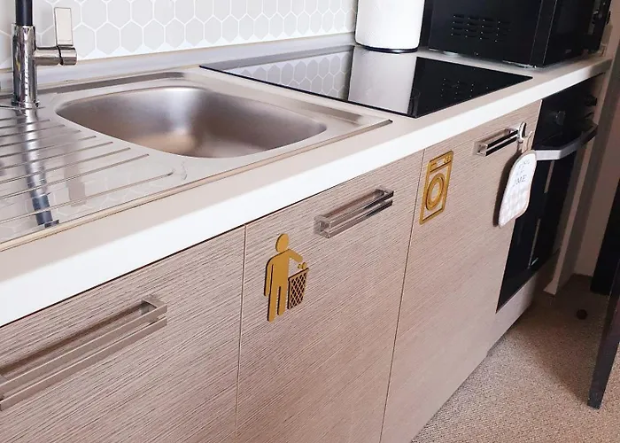 Elena's Lux - Town & Sea View - Atlantis Apart Otel