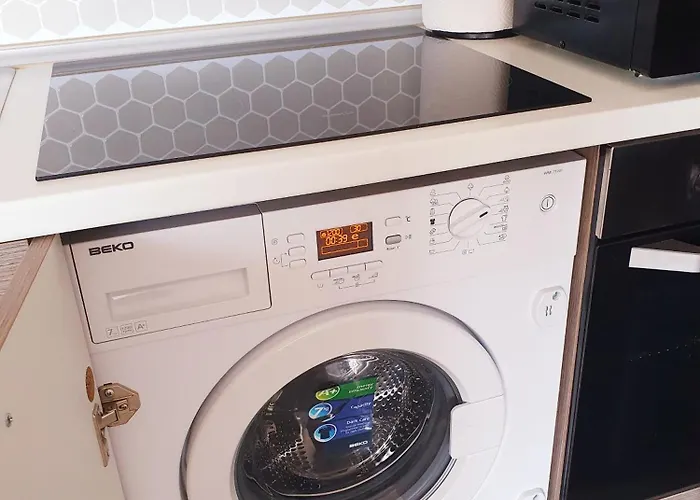 Elena's Lux - Town & Sea View - Atlantis Apart Otel