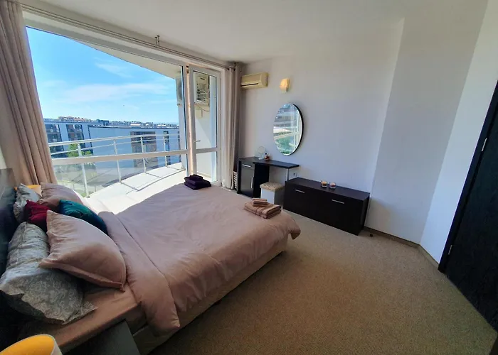 Elena's Lux - Town & Sea View - Atlantis