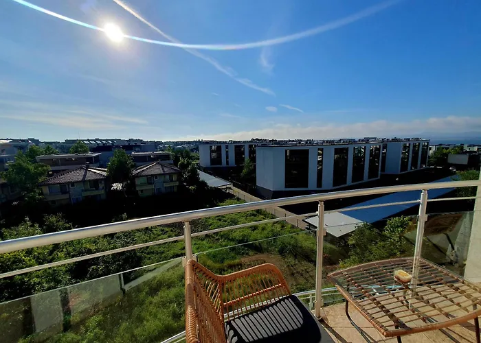 Elena's Lux - Town & Sea View - Atlantis Apart Otel