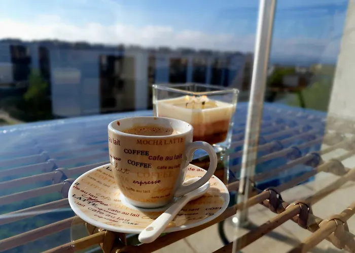 Elena's Lux - Town & Sea View - Atlantis